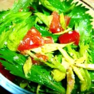 セロリの葉とトマトのサラダ